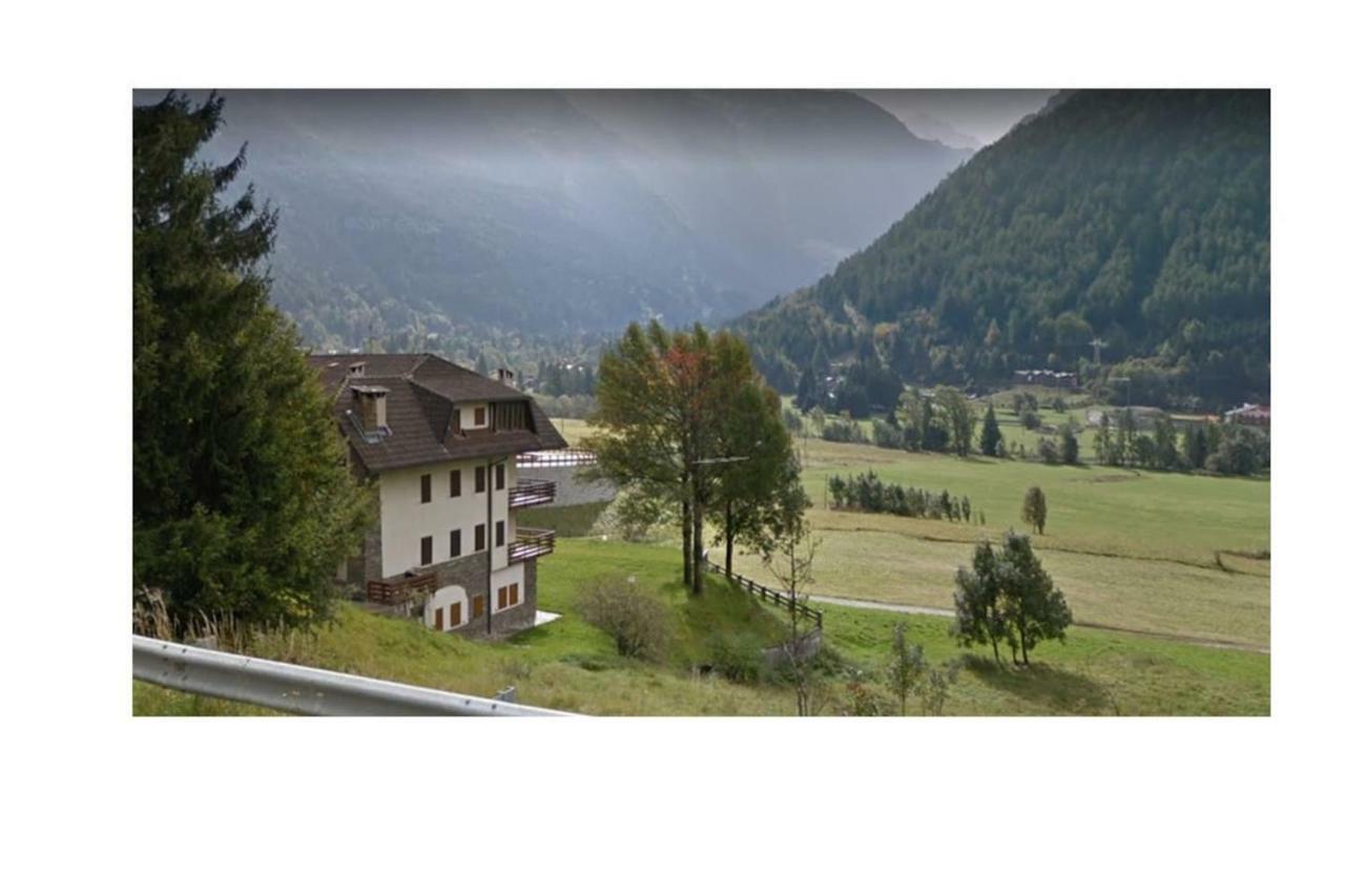 Grande Casa Di Famiglia Apartment Temù Exterior foto